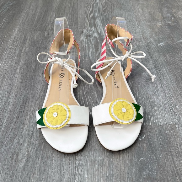Katy Perry Jessie Lemonade Flat Sandals Size 7.5 - Picture 1 of 5